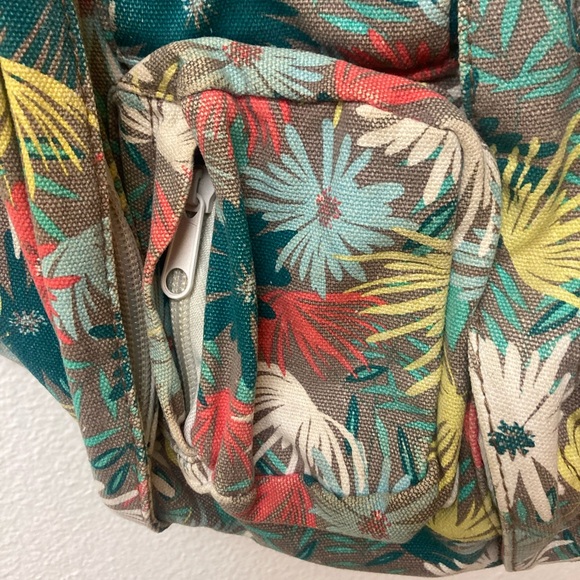 KAVU Floral Rope Sling Backpack - Picture 3 of 7